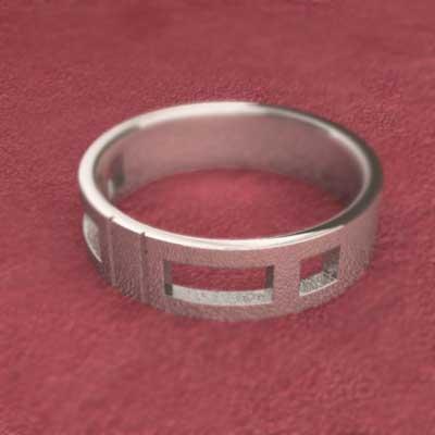 プラチナ900 シンプル リングの画像