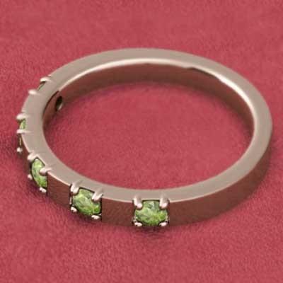 指輪 k10ピンクゴールド ファイブストーン 8月の誕生石 ペリドットの画像