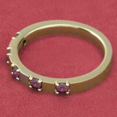 ルビー ファイブストーン 18金イエローゴールド 7月の誕生石 リングの画像