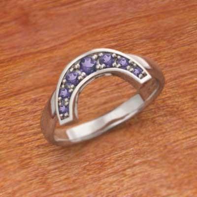アメジスト(紫水晶) リング 2月誕生石 馬蹄 k10ホワイトゴールドの画像