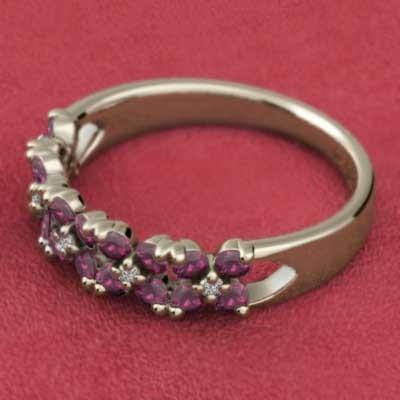 7月の誕生石 K10 フラワー 指輪 ルビーの画像