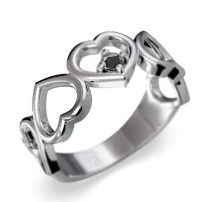 4月の誕生石 ハート k10ホワイトゴールド 5連ハート 指輪 一粒石 ブラックダイヤ(黒ダイヤ)の画像