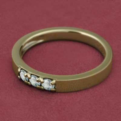 k18イエローゴールド アクアマリン スリーストーン 3月誕生石 リングの画像