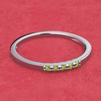 リング エタニティ ファイブストーン ペリドット プラチナ900 8月の誕生石の画像