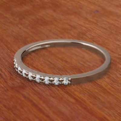 k10ピンクゴールド ハーフエタニティリング リング アクアマリン 3月の誕生石 スレンダーの画像