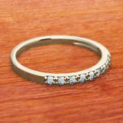 k10イエローゴールド 3月の誕生石 ハーフエタニティリング リング スレンダー アクアマリンの画像