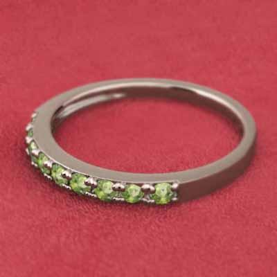 ペリドット 8月の誕生石 10金ピンクゴールド ハーフエタニティリング 指輪 スレンダーの画像