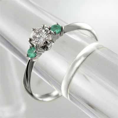 Pt900 エメラルド 天然ダイヤモンド リング 5月の誕生石の画像