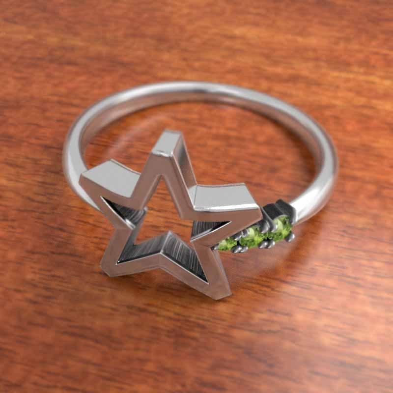 8月の誕生石 スター 指輪 ペリドット スリーストーン 18金ホワイトゴールドの画像