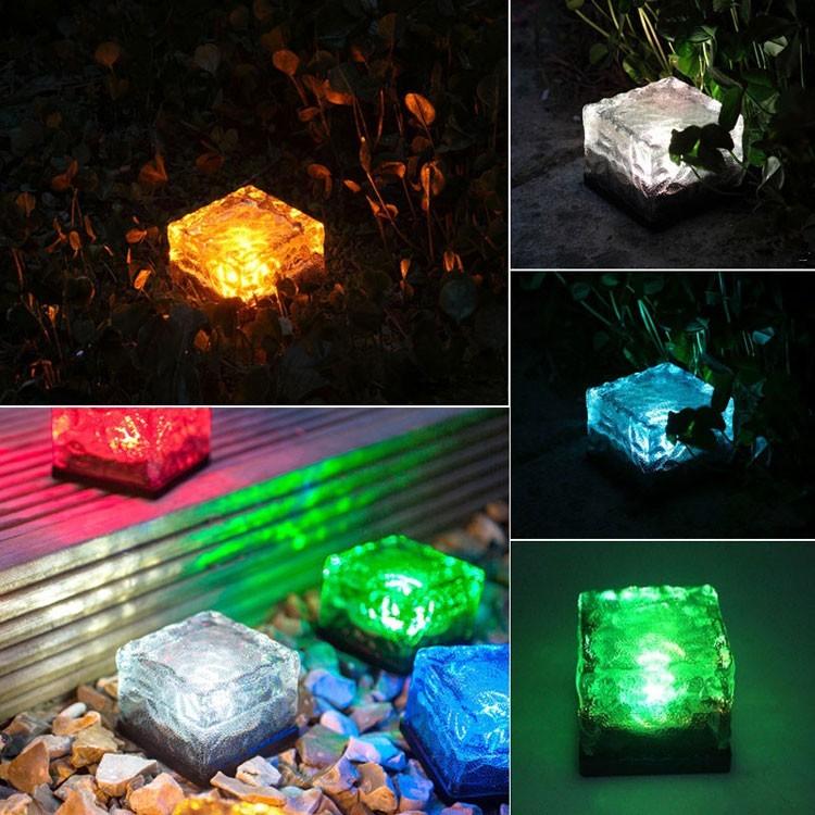 アイスキューブ型ソーラーLEDライト 七色に輝く 防水仕様 ソーラー充電