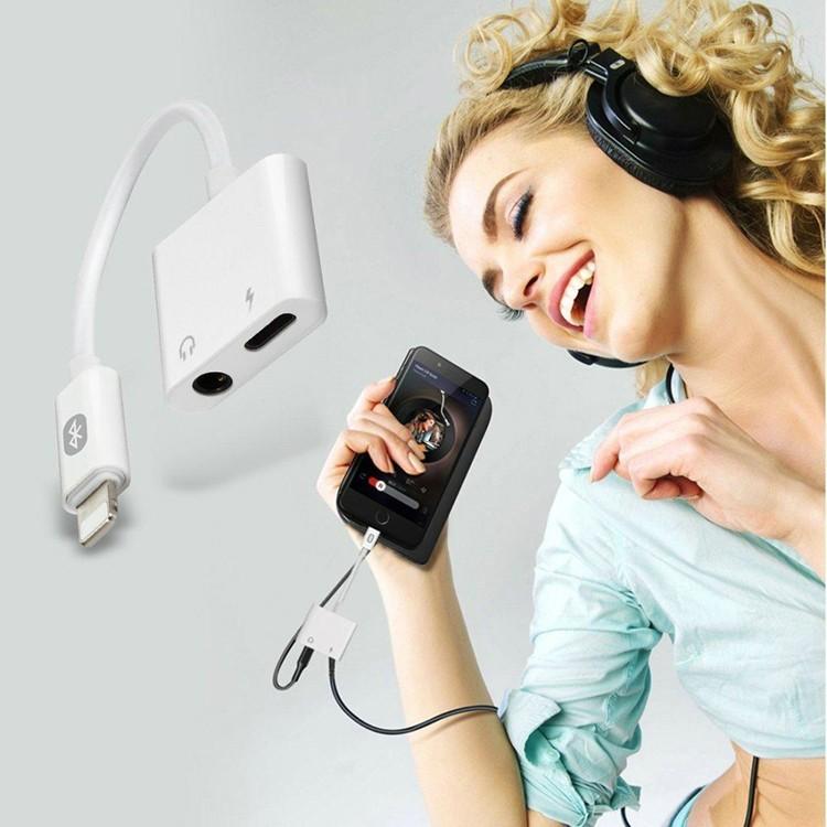 iPhone/iPad対応 3.5mmイヤホンジャックアダプター LT8ピン Bluetooth