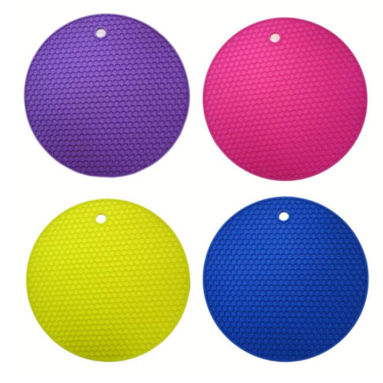 ２枚セット❣️ 鍋敷き マット パット ブルー シリコン 15×15cm 鍋敷き 2枚セット コースター 耐熱皿マット 断熱パッドシリコン