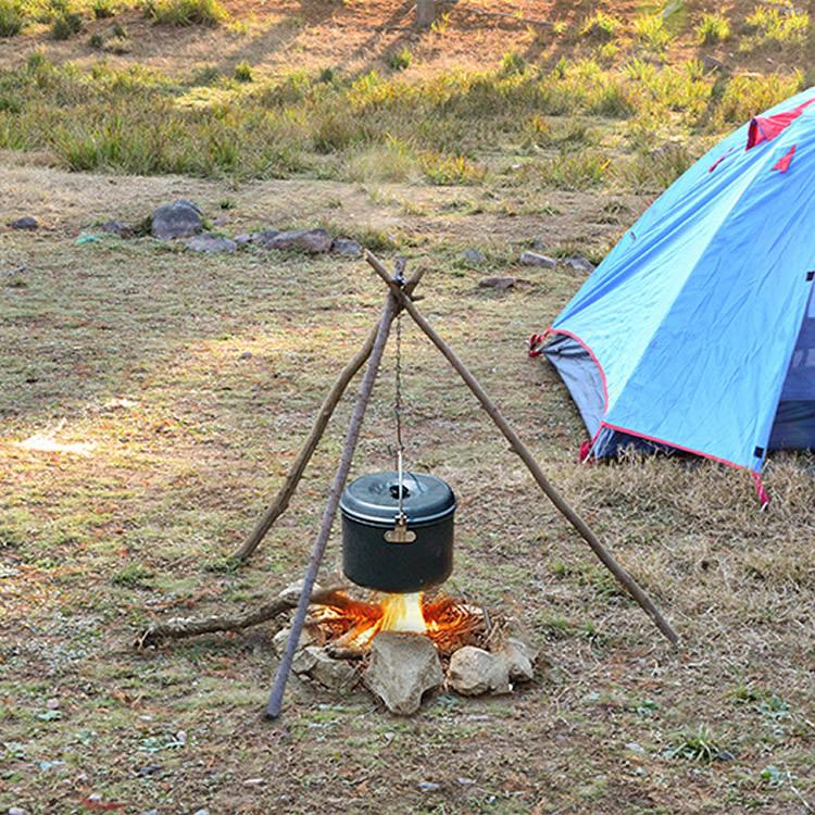 ★キャンプ用三脚ボード 調節可能なチェーン付き 鍋を火にかけ ☆キャンプ用三脚ボード 調節可能なチェーン付き 鍋を火にかけ