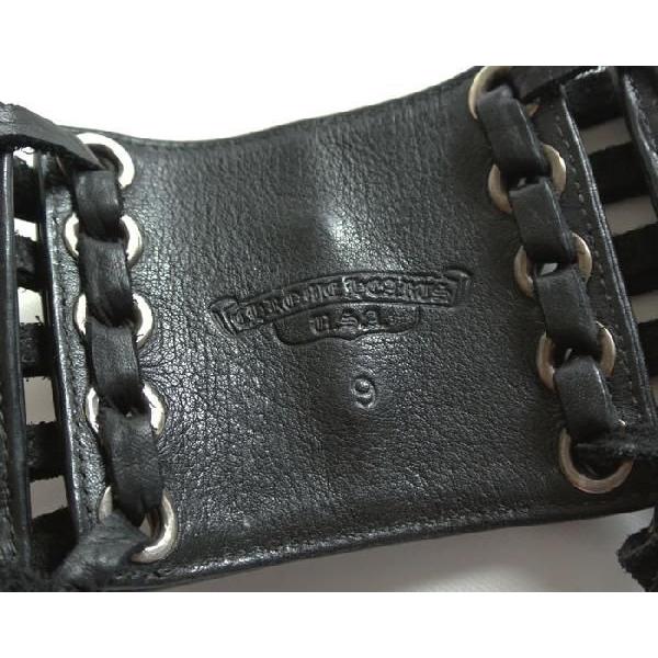 クロムハーツ レザーブレスレット　クロス クロムハーツ レザーブレスレット クロス with ダイヤパヴェ