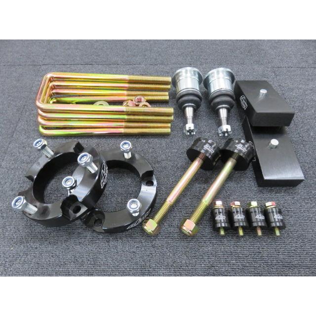 2017-2025 (現行) 新型 ハイラックス GUN125 4WD リフトアップ 2017-2025 (現行) 新型 ハイラックス GUN125 4WD リフトアップ