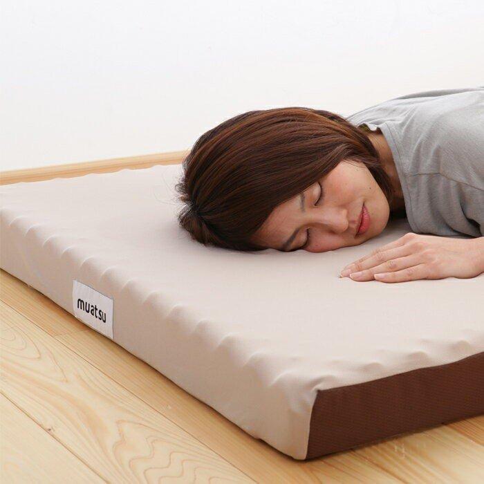 税込?送料無料】 SleepSpaムアツ ムアツふとん 昭和西川公式