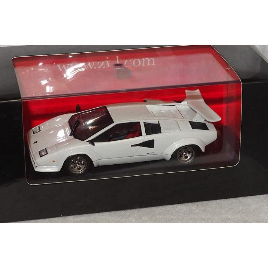The 1/18 Lamborghini Countach LP400S from Kyosho, a review by