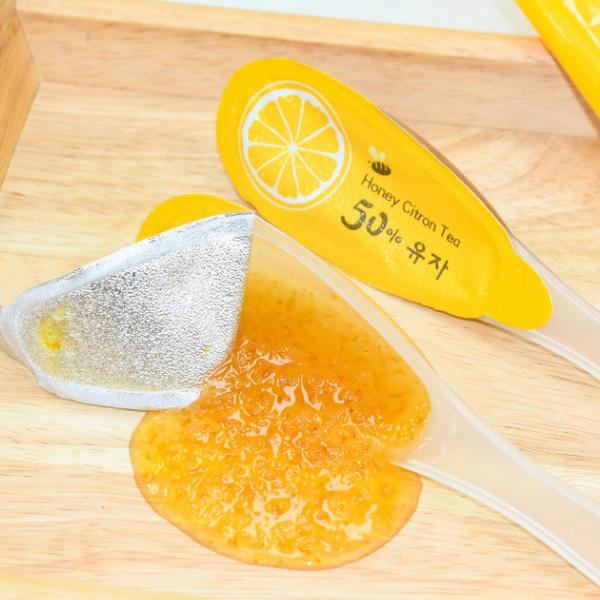 [MYDAYS] スプーンゆず茶 1袋5個入 / 140g(28g×5個入) スプーン1杯程度をお湯に溶かして飲むタイプ はちみつ入り ゆず茶 柚子茶 韓国茶 韓国伝統茶 | オットギ | 02