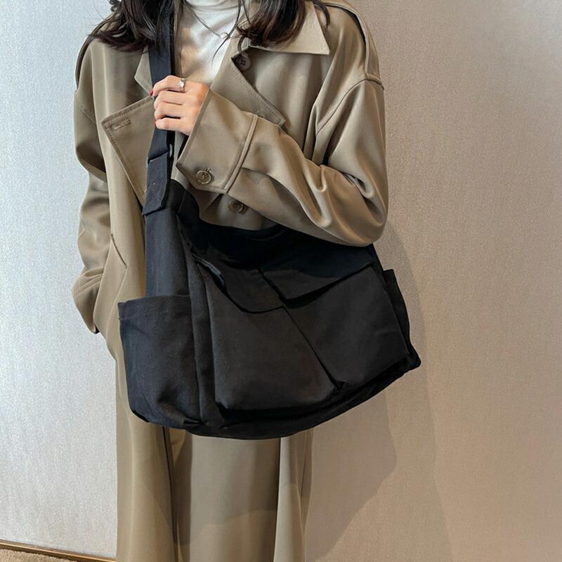 son of the cheeseキャンバス ショルダーバッグ ブラック son of the cheeseキャンバス ショルダーバッグ ブラック