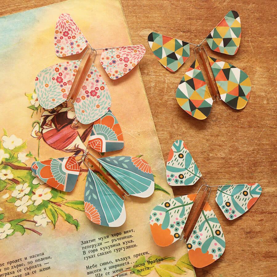 びっくり 仕掛け 遊び おもちゃ ちょうちょ マジック バタフライ