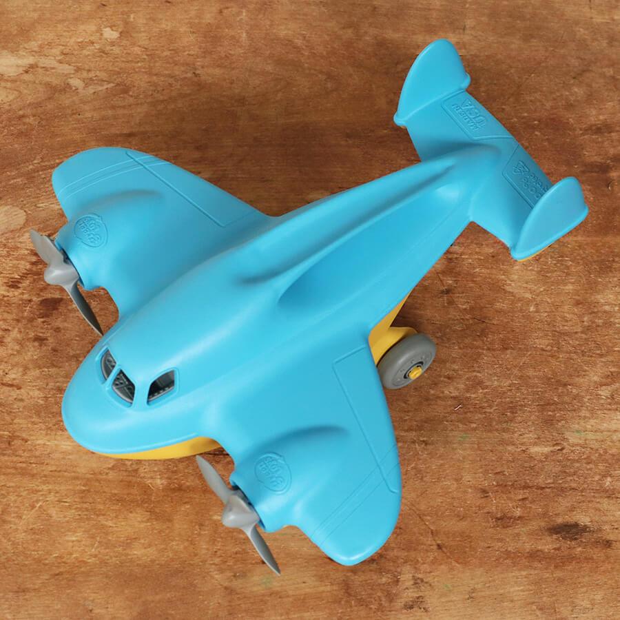 Green toys グリーントイズ カーゴプレーン 飛行機 おもちゃ 外