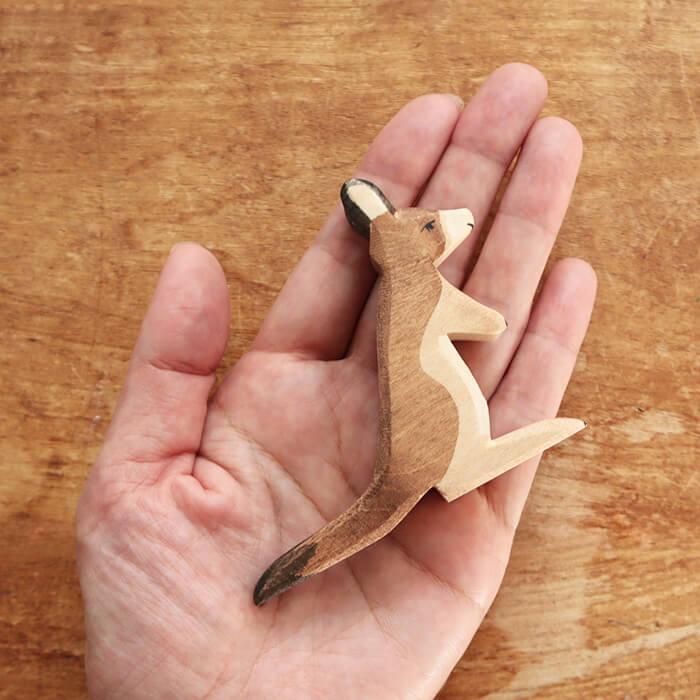 Ostheimer オストハイマー 木製 フィギュア カンガルー 子供 オブジェ