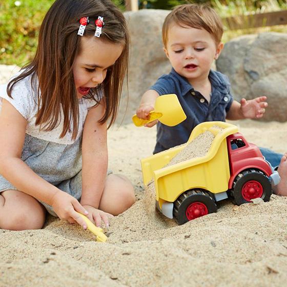 グリーントイズ  ゴミ収集車 ハシゴ消防車　ダンプカー　お砂場遊び エコ Green toys グリーントイズ リサイクリングトラック 車 砂場 おもちゃ