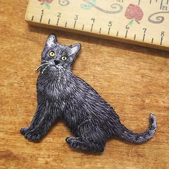 アップリケ アイロン ワッペン 女の子 男の子 入園 かわいい Totalitat トタリタット アイロンワッペン 黒猫 メール便対象品 Slow Works 通販 Yahoo ショッピング
