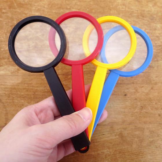 虫眼鏡 子供用 昆虫観察 虫めがね ルーペ おもちゃ 自由研究 夏休み キャンプ 観察 イタリア Navir ナヴィア 虫眼鏡おもちゃ メール便対象品 Slow Works 通販 Yahoo ショッピング