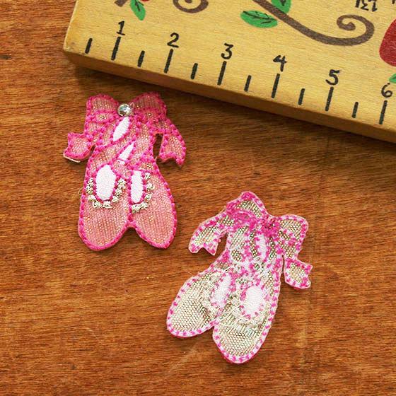 アップリケ アイロン ワッペン 女の子 男の子 入園 かわいい Totalitat トタリタット アイロンワッペン ラインストーン バレーシューズ 2枚 メール便対象品 W 0464 Slow Works 通販 Yahoo ショッピング