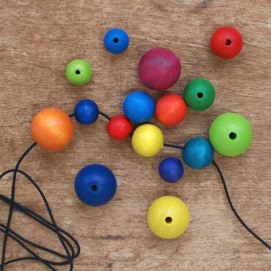 ウッドビーズ ビーズ おもちゃ 手芸 木製 パーツ ドイツ BELI DESIGN社