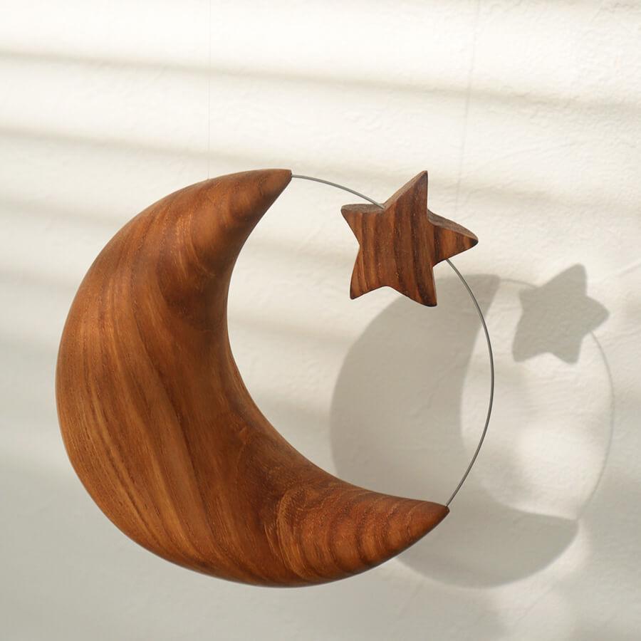 モビール 木製 おしゃれ 北欧 星 出産祝い かわいい Mobile 赤ちゃん オーナメント 子供部屋 ドイツ Waldfabrik ヴァルトファブリック 月と星のオーナメント L Slow Works 通販 Yahoo ショッピング