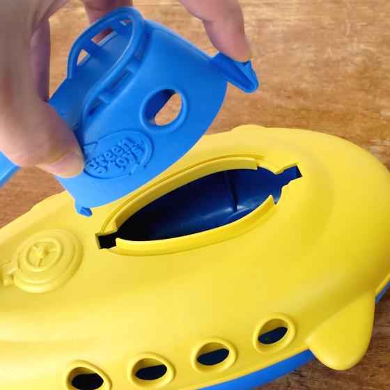 水遊び お風呂 おもちゃ 潜水艦 船 男の子 出産祝い 誕生日 かわいい Green Toys グリーントイズ サブマリン ブルーキャビン Slow Works 通販 Yahoo ショッピング