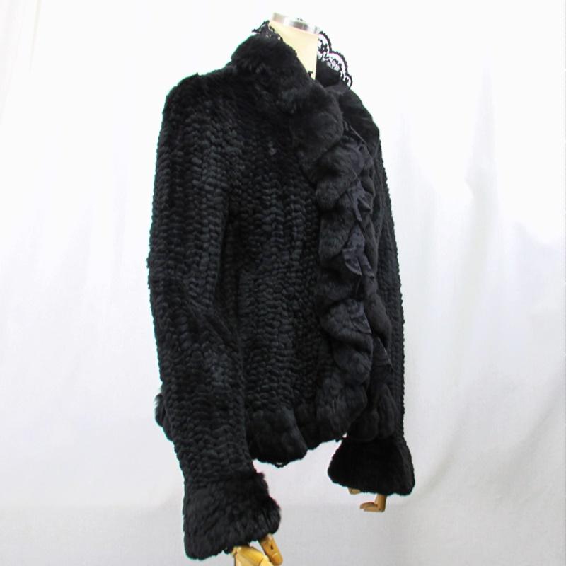 美品・ロシアンセーブル⭐️DENA／ファーコート／裏地刺繍 美品・ロシアンセーブル⭐️DENA／ファーコート／裏地刺繍 - メルカリ