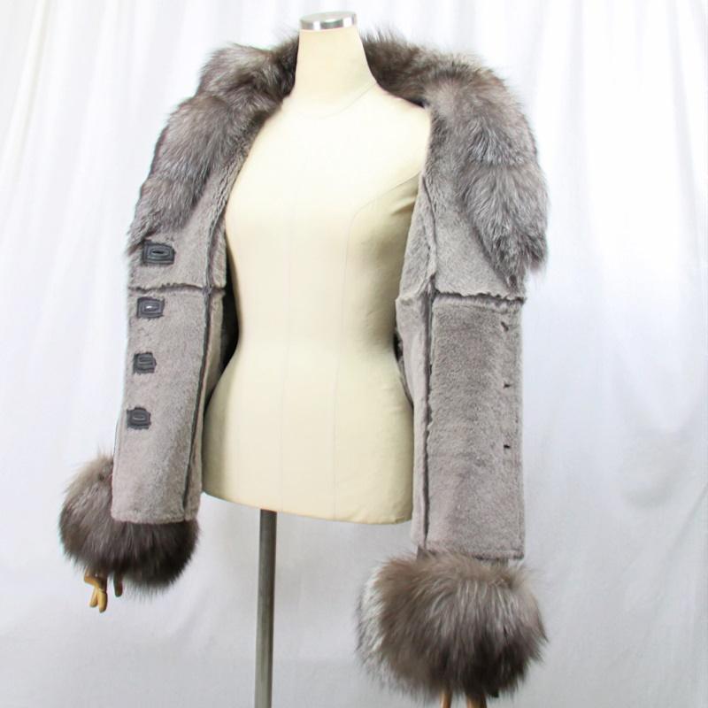 毛皮/ムートン/フォックス/羊革/ブルーフロストフォックス/ムートンコート/リアルファー ムートンコート /１枚革 ダブルフェイス |  | 05