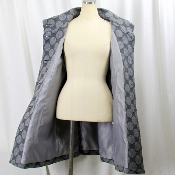 毛皮/フォックス　リアルファー　ウール 毛（１００％）　フード　フォックストリミング　コート　レディース　アウター |  | 12