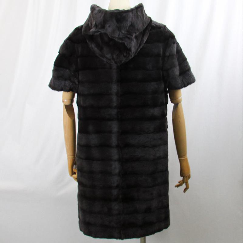 新品　フード付きダークグレー毛皮ロングベスト　リアルファー フード付きリアルファーロングベスト黒