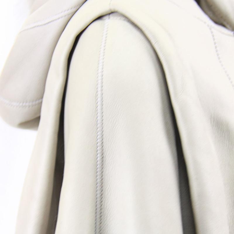 毛皮/ムートン/フォックス/羊革/ムートンコート/リアルファー フード付きムートンコート フォックストリミング/１枚革 ダブルフェイス |  | 06