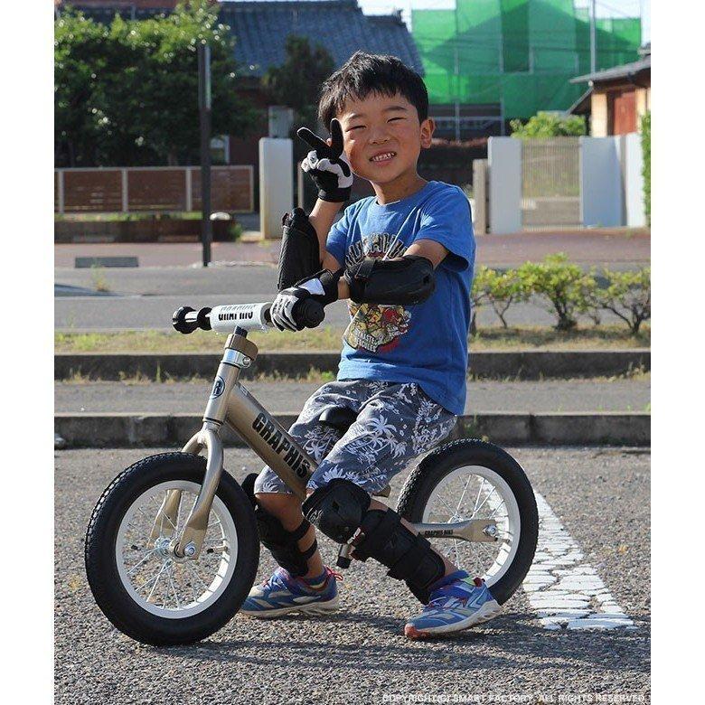 GRAPHIS（グラフィス） 国内完全組立 当日発送 ペダルなし自転車 2歳 3
