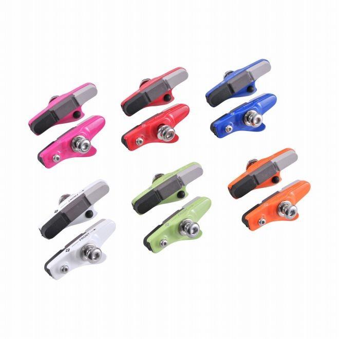 新車　feel　26インチ　カートリッジBB　LEDライト　ローラーブレーキ 自転車 ブレーキシュー カートリッジ式 赤 白 青 緑ピンク グリーン