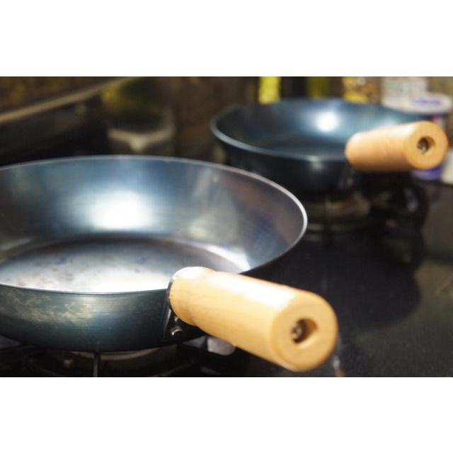 ラフリンクルズ 鉄フライパン 26cm IH対応 白木ハンドル LAUGH