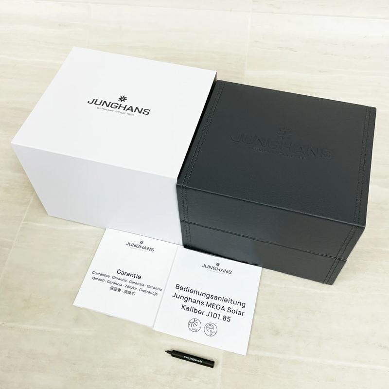 JUNGHANS ユンハンス 腕時計 新品  059/2022.02 マックスビル メガソーラー 38mm 電波時計 ソーラームーブメント 送料無料の画像