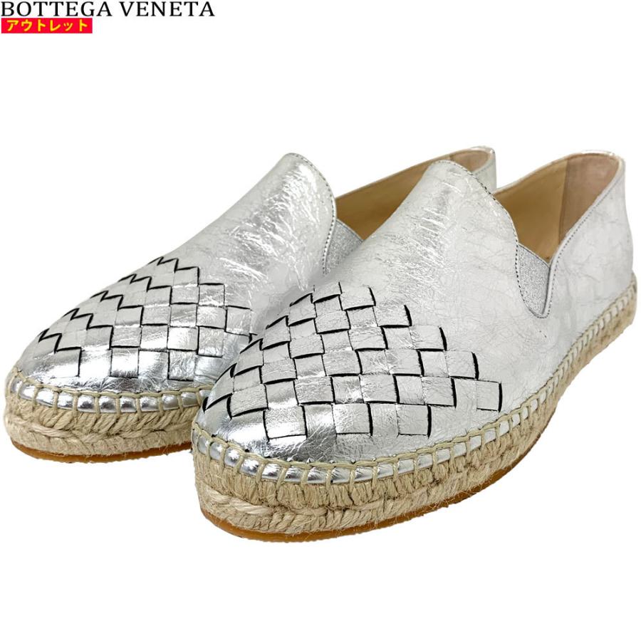 2020年のクリスマスの特別な衣装 ベルベット モカシン ボッデガべネタ ネロ by Veneta Bottega - モカシン