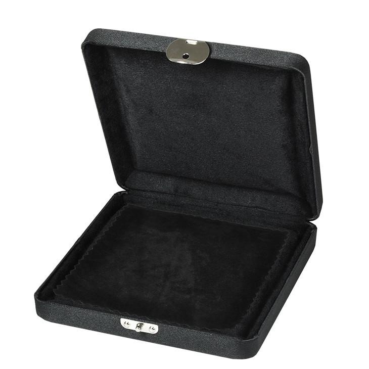 再販無しの1点物 K18WG 1.23ct ダイヤ パヴェ ペンダントトップ チャーム ペンダント ダイヤモンド 18金 ホワイトゴールド メンズ ori24 |  | 08