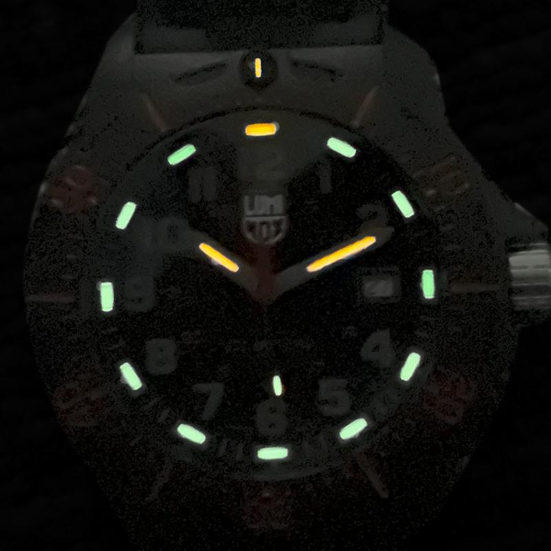 BLACK OPS LUMINOX ルミノックス 新品 腕時計 8895 メンズ ブラック