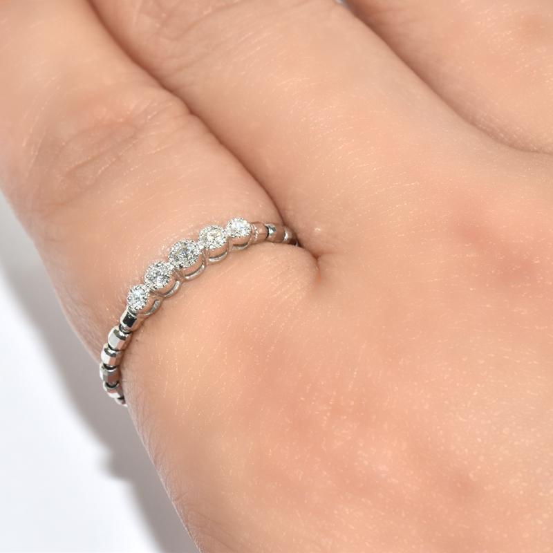 Pt950 ストレッチリング 伸縮 ミラーボール ダイヤモンドリング 0.1ct ミル打ち 花形 フリーサイズ プラチナ 刻印入り 新品の画像