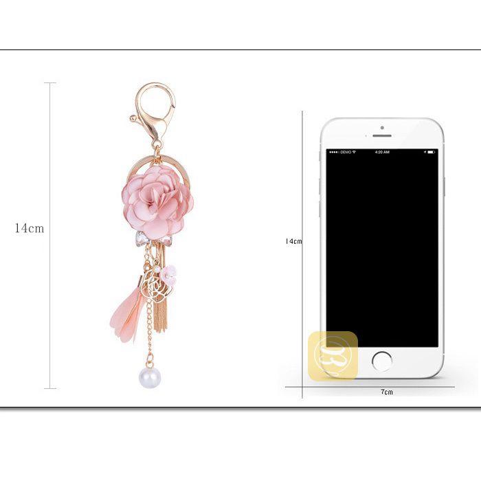 バッグチャーム 花 チェーン 布 カワイイ オシャレ 上品 キレイ