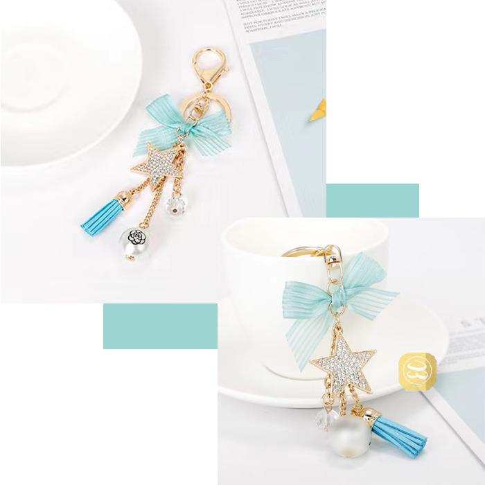 バッグチャーム 星 タッセル 鍵 キラキラ バッグ 金属 キーホルダー