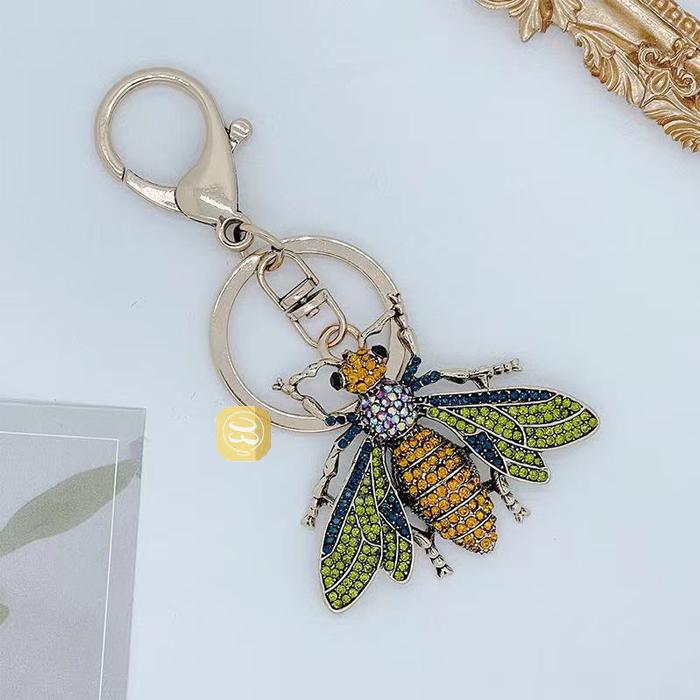 蜂 バッグチャーム 動物 キラキラ モチーフ ラインストーン 上品