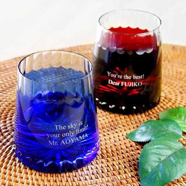 切子グラス 富士山をモチーフとした 切子グラス 青富士＆赤富士ペア グラスで名入れも出来ます。夫婦へのプレゼントに。素敵なペアグラスギフトです。｜smartgift｜03